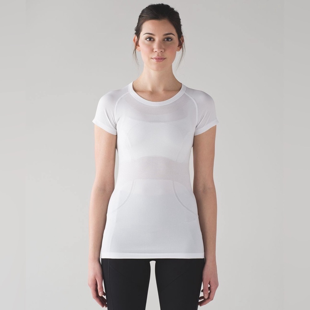 Lululemon Athletica White Short Sleeve Tee